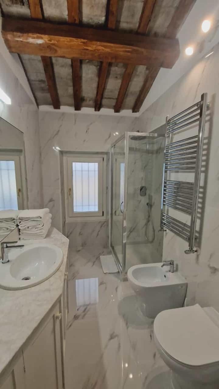 Borgo Pio 182 Vatican Suite Rome Luaran gambar
